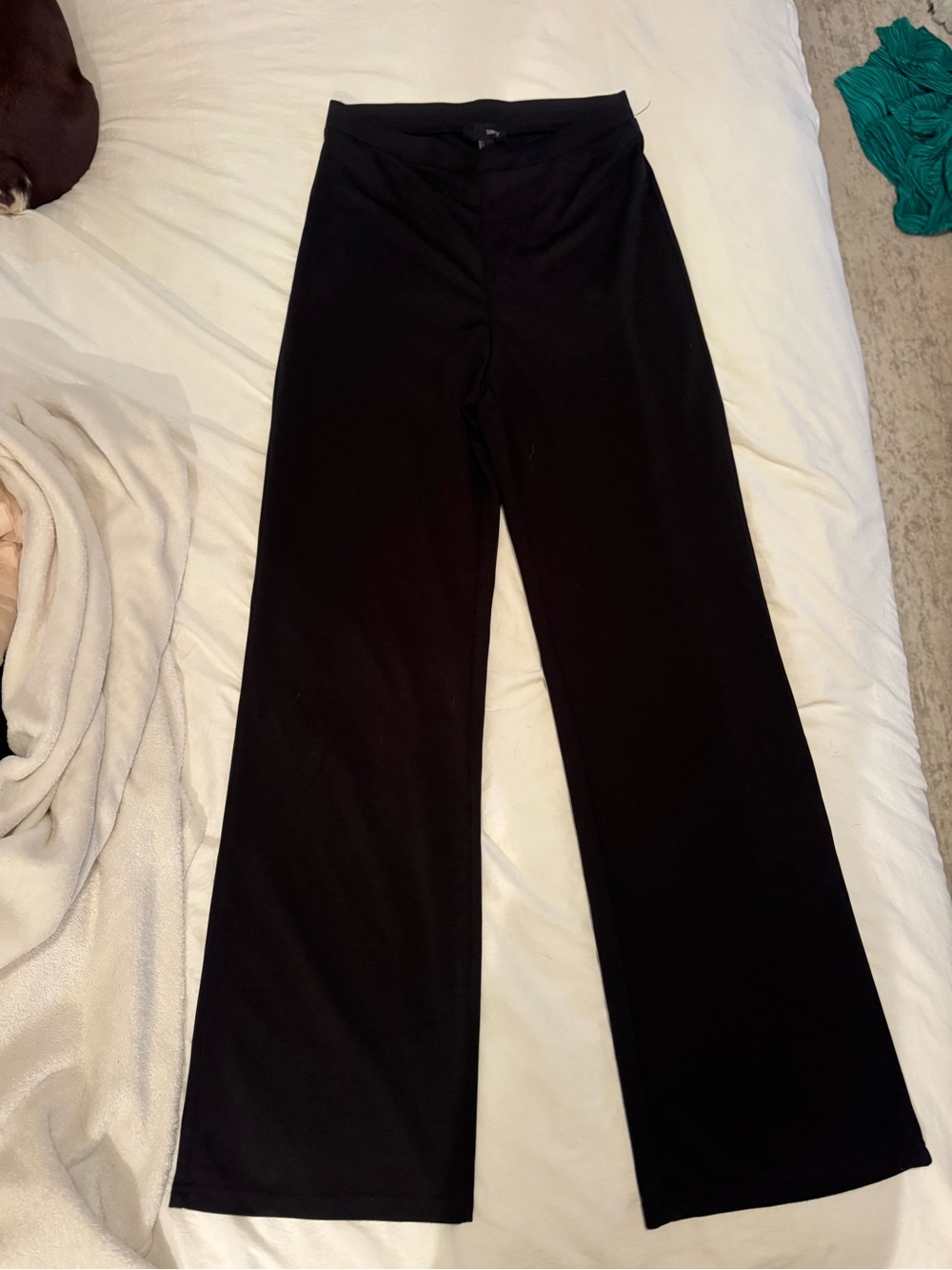 Women's Black Wide-Leg Knit Pants